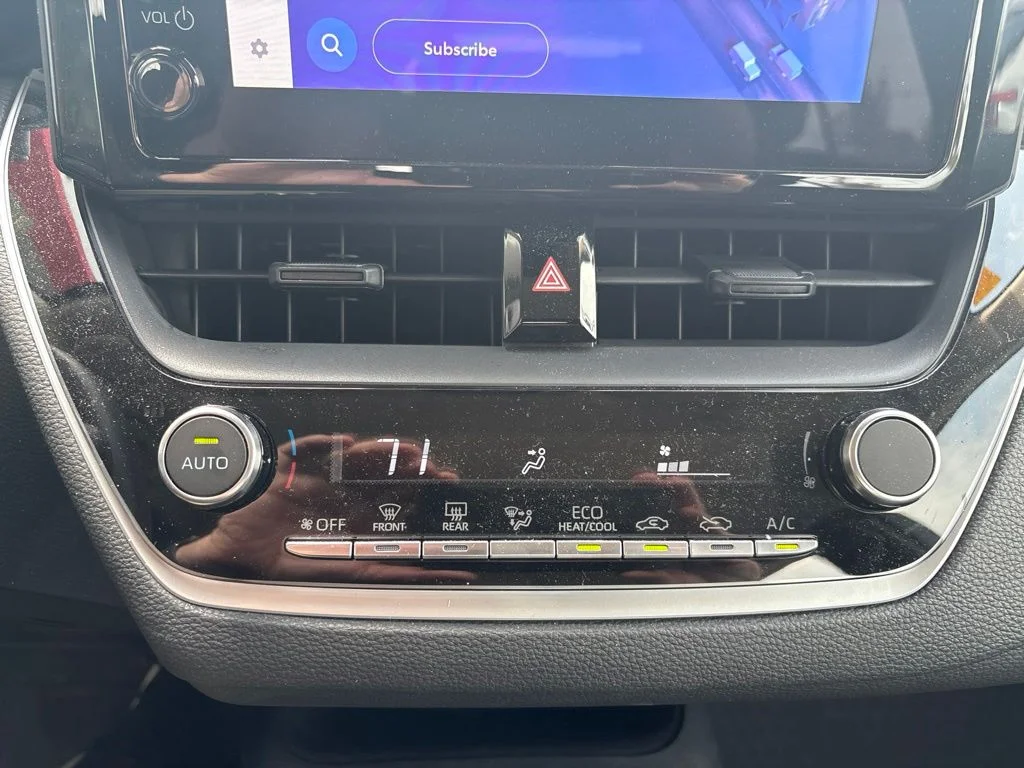 Used 2024  Toyota LE image 17