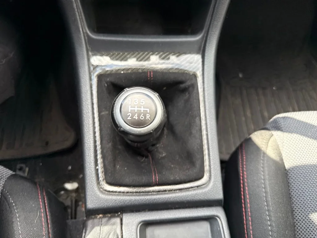 Used 2017 Blue Pearl Subaru Base image 20