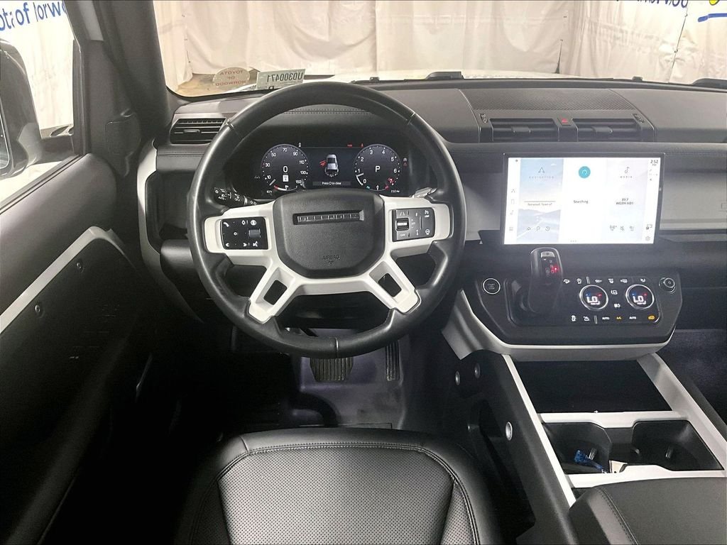 Used 2025 Black Land Rover S image 17