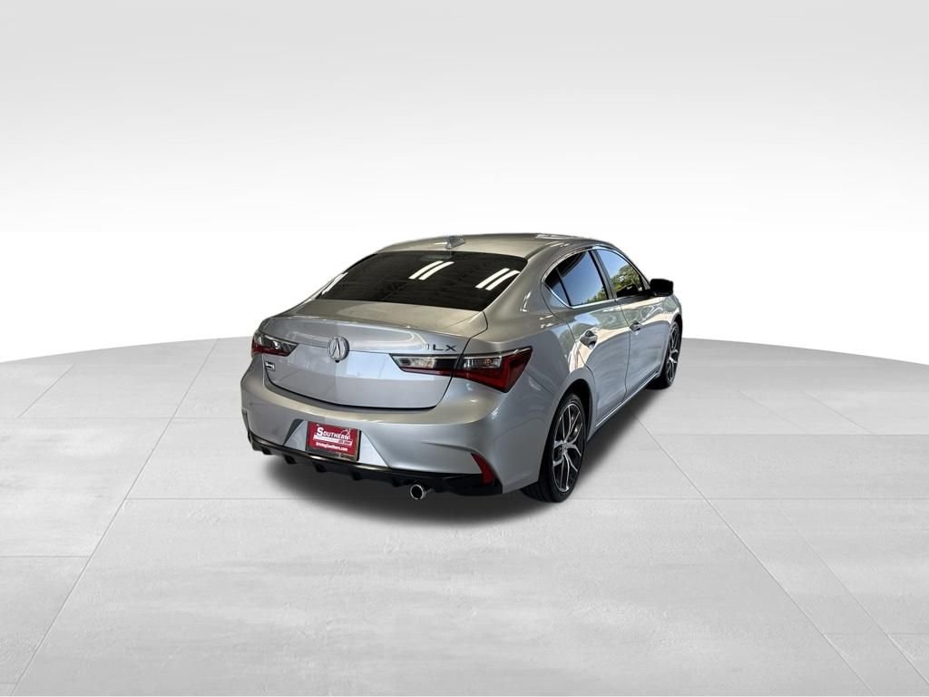 Used 2022  Acura Premium Package image 5