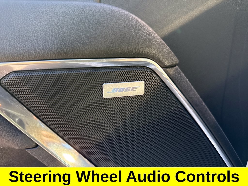 Used 2022 White Chevrolet RST image 15