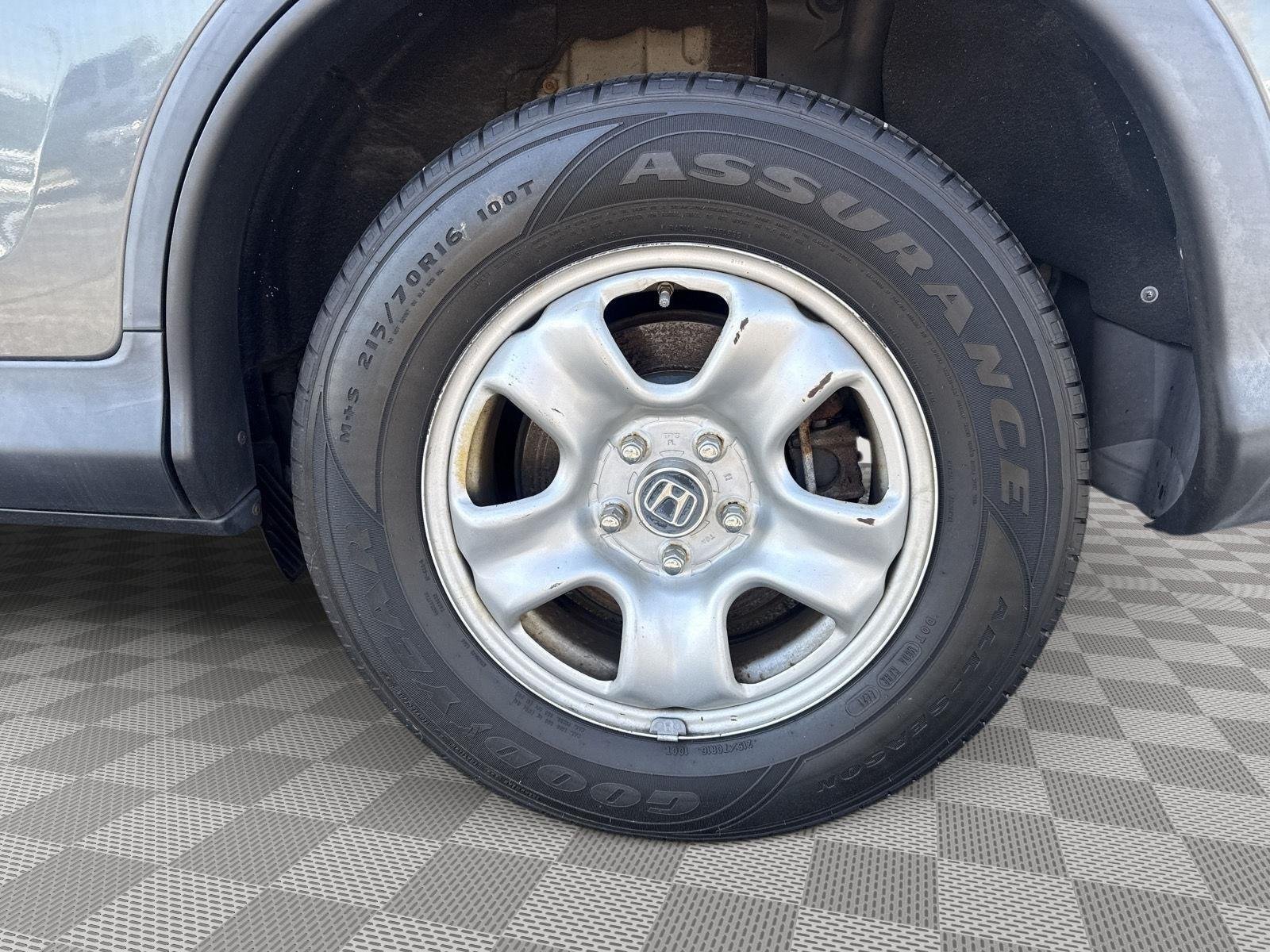 Used 2012 Polished Metal Metallic Honda LX image 8