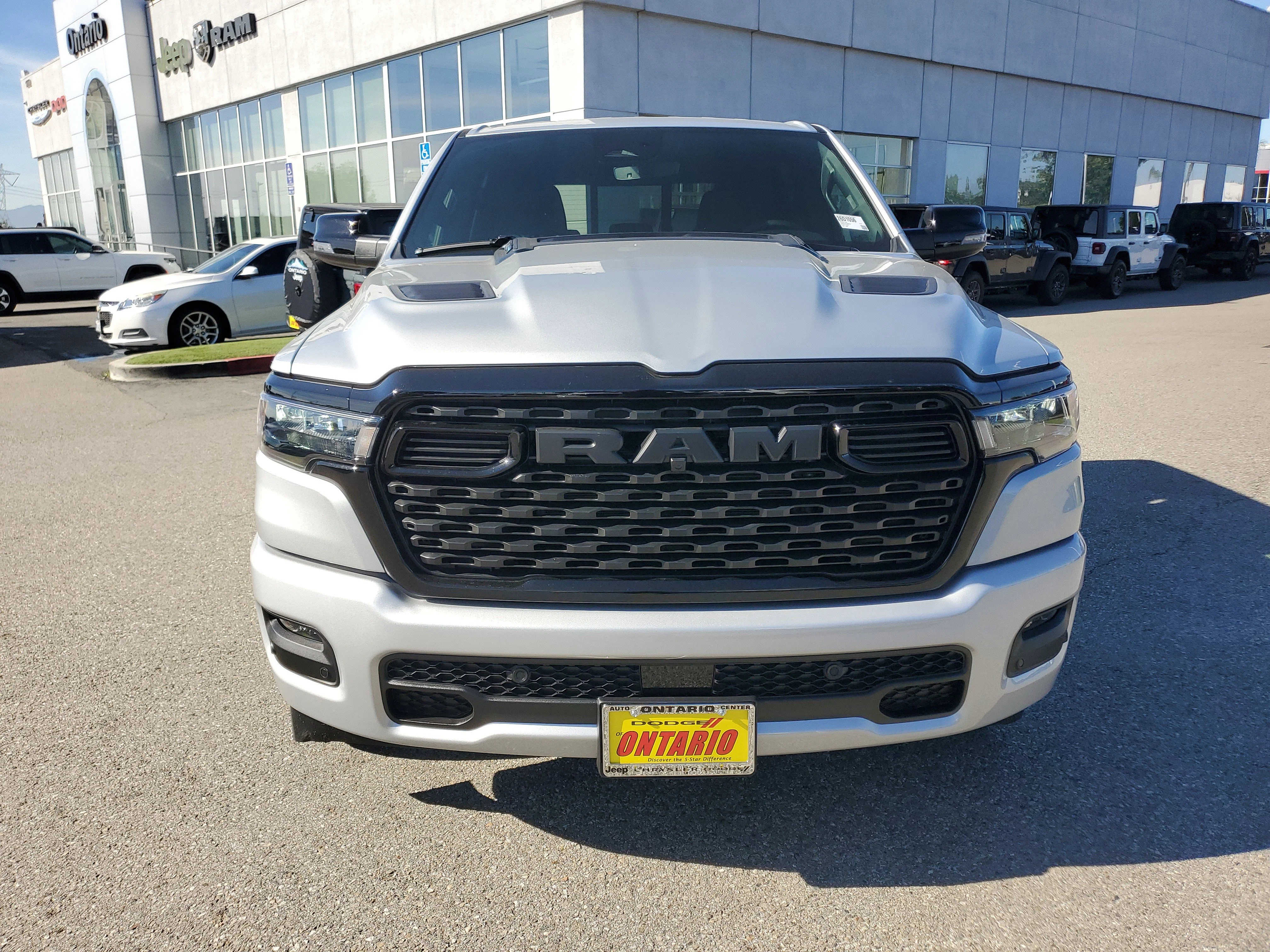 New 2026 Silver Zynith Exterior Paint RAM Big Horn/Lone Star image 9
