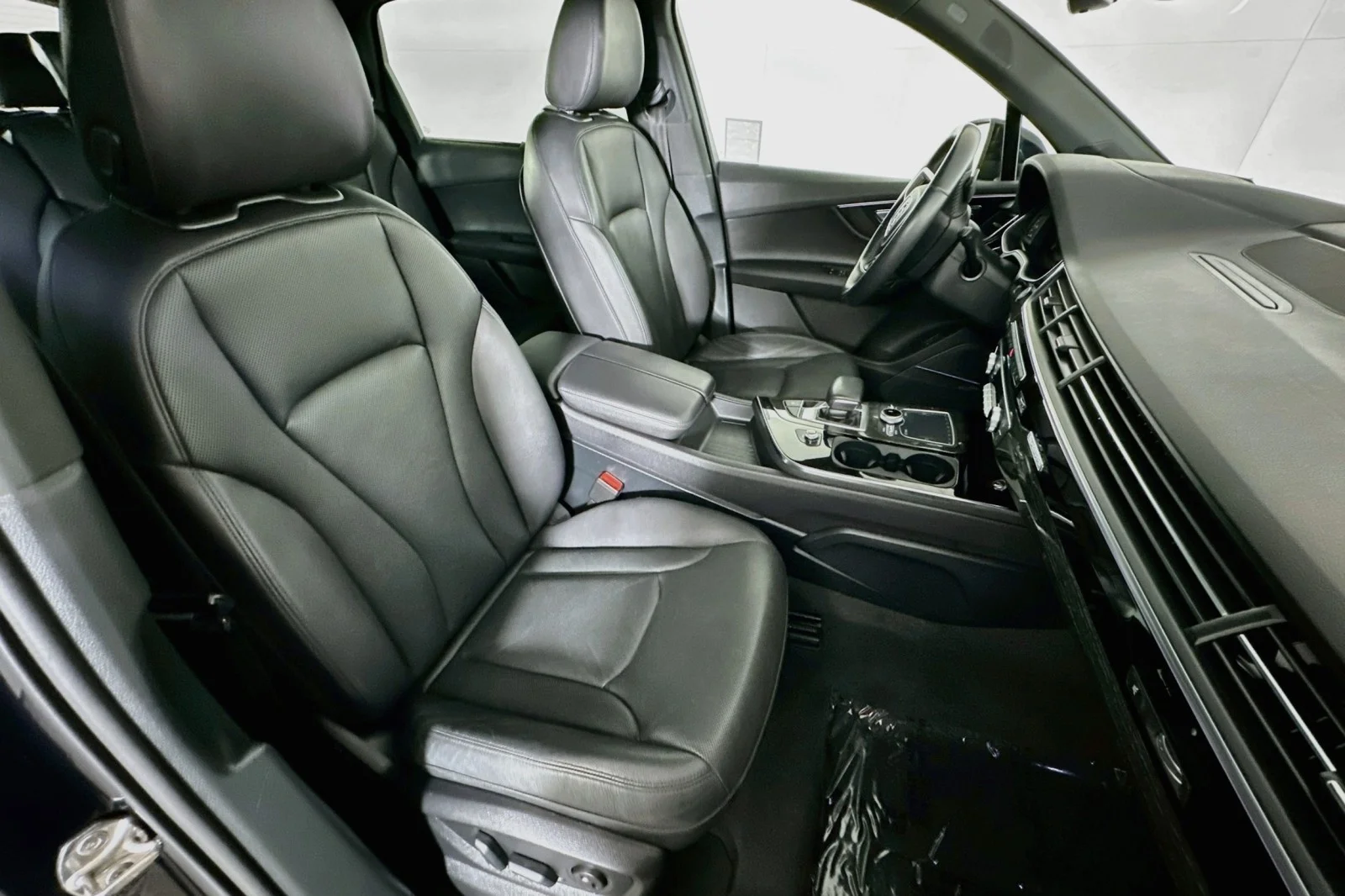 Used 2018 Ink Blue Metallic Audi Prestige image 8