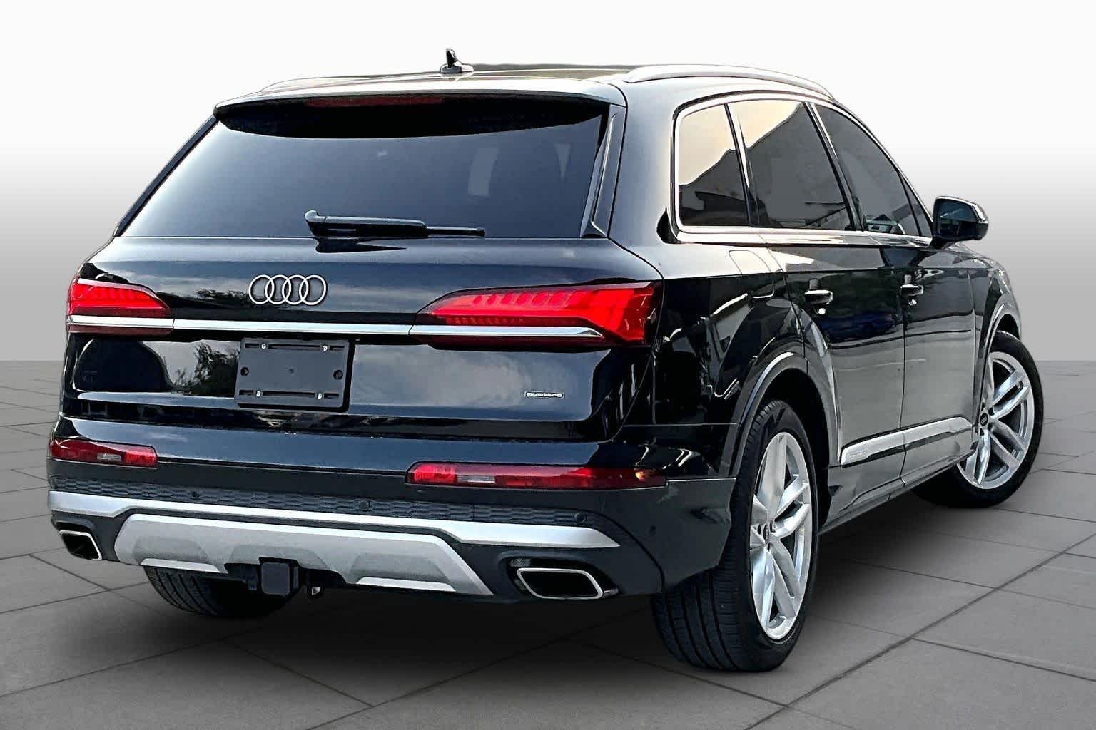Used 2025 Mythos Black Metallic Audi Premium Plus image 12
