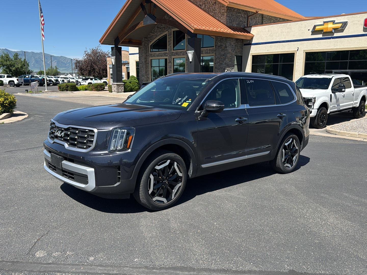 2025 Kia Telluride S AWD's photo