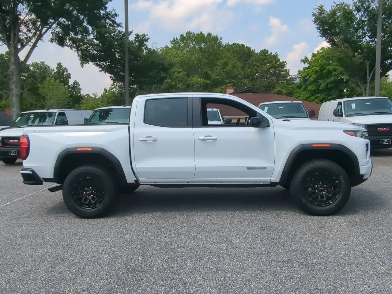 New 2026 Summit White GMC Elevation image 9