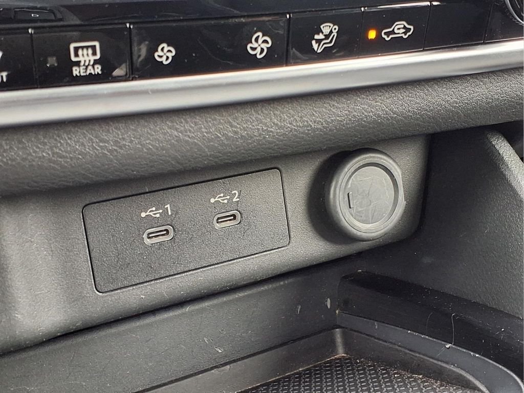 Used 2025 Gray Nissan SV FWD image 13