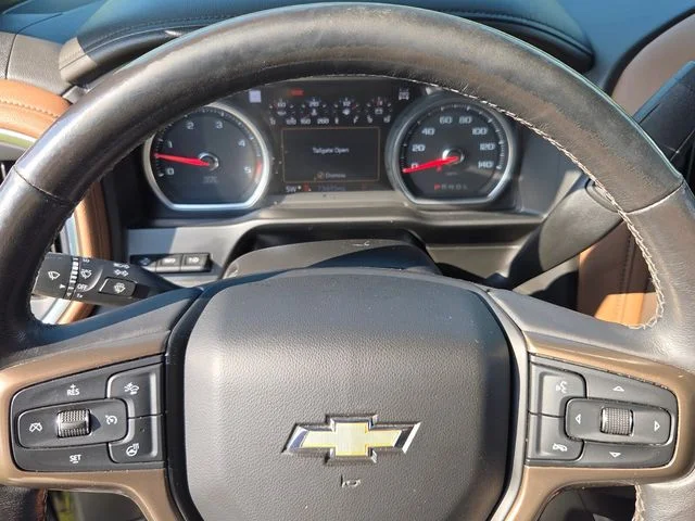 Certified Used 2020 Black Chevrolet High Country image 22