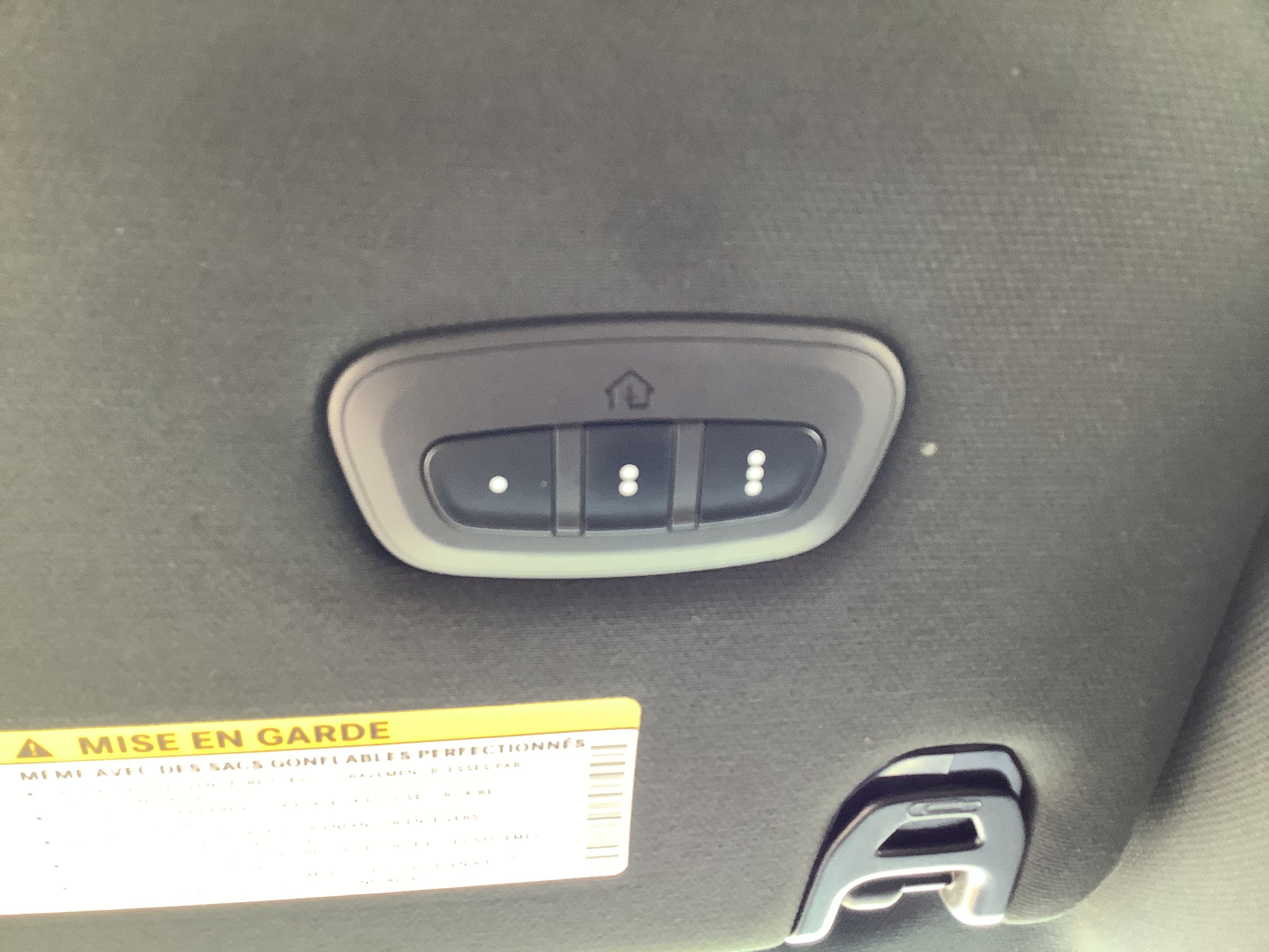 Used 2022 White Ram Big Horn image 14