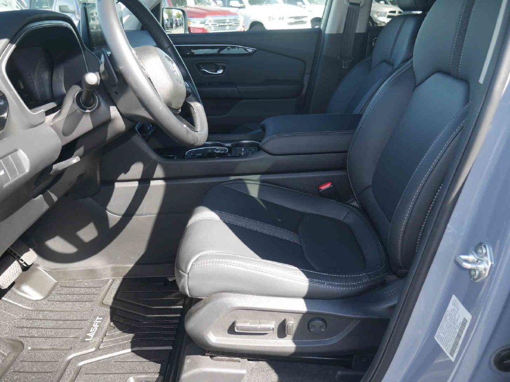Used 2026  Honda EX-L image 24