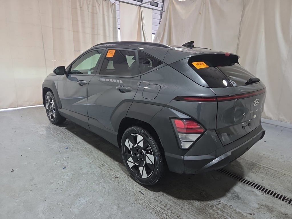 Used 2025 Gray Hyundai SEL image 3