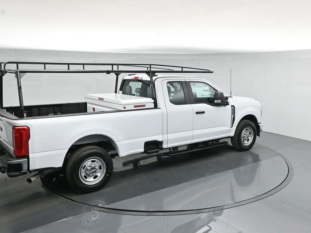 New 2026 White Ford XL image 40