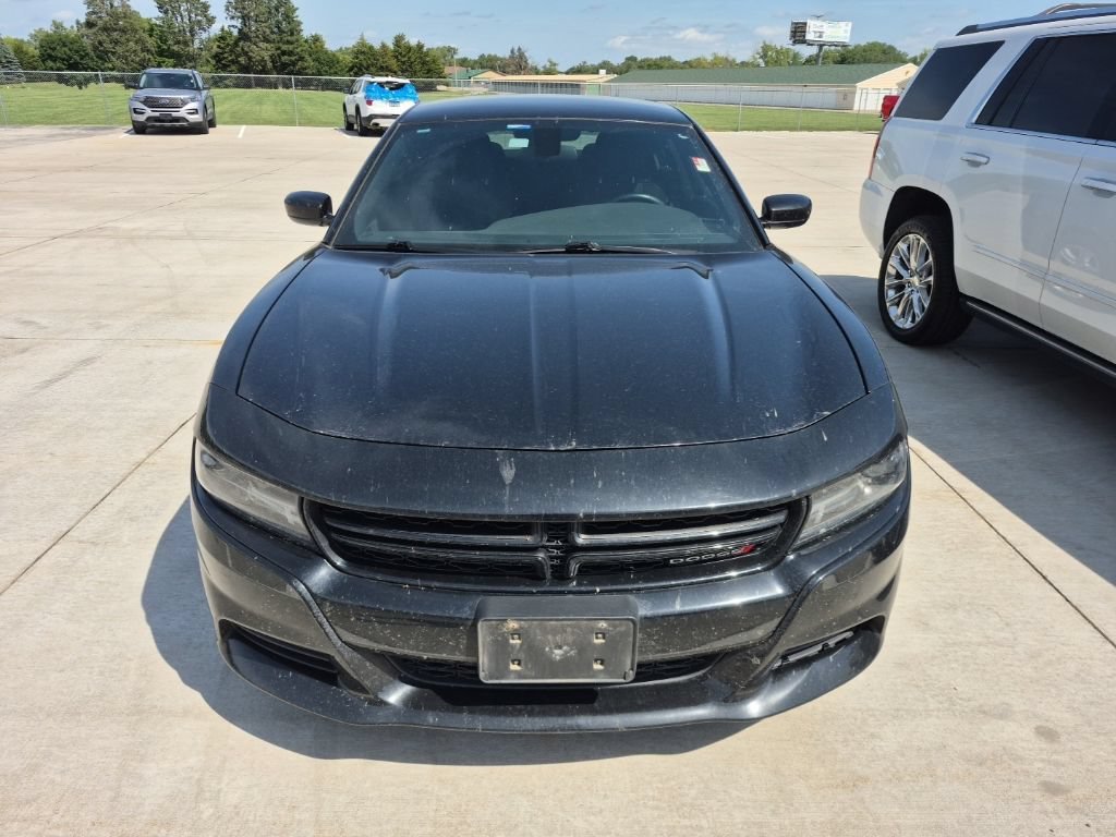 Used 2019 Dodge Charger SXT with VIN 2C3CDXBG0KH674656 for sale in East Moline, IL