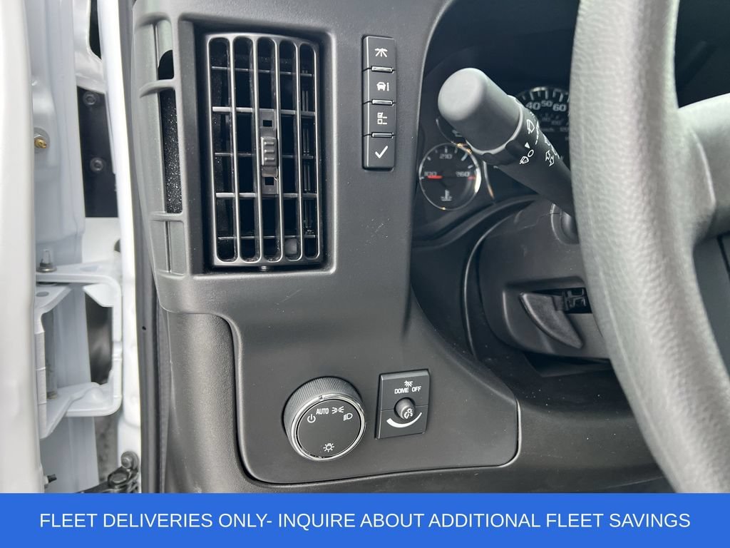 2025 Chevrolet Express Cargo Work Van - Photo 15