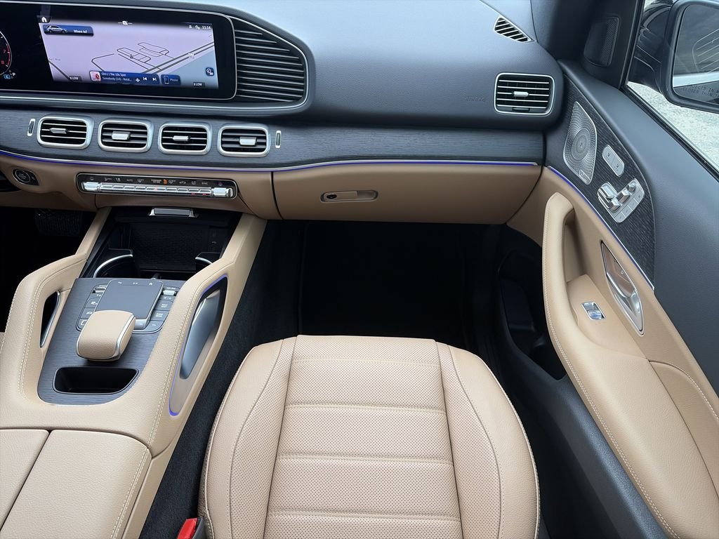 Used 2025  Mercedes-Benz GLE 350 image 16