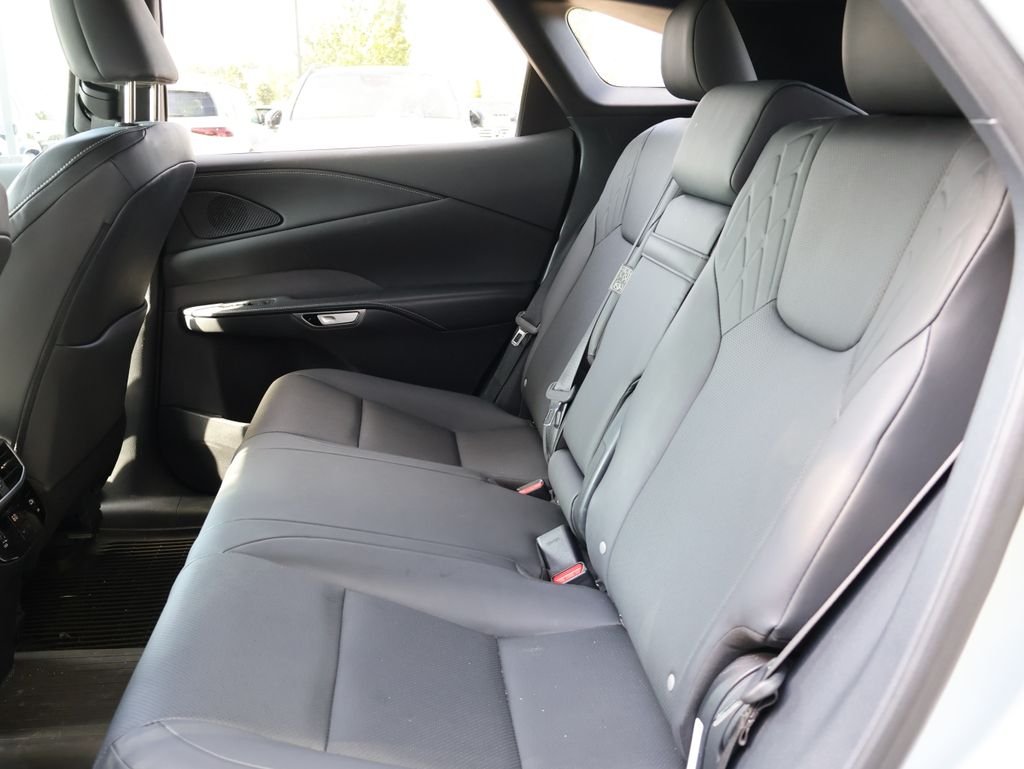 Used 2023 Iridium Lexus 350 Premium image 12