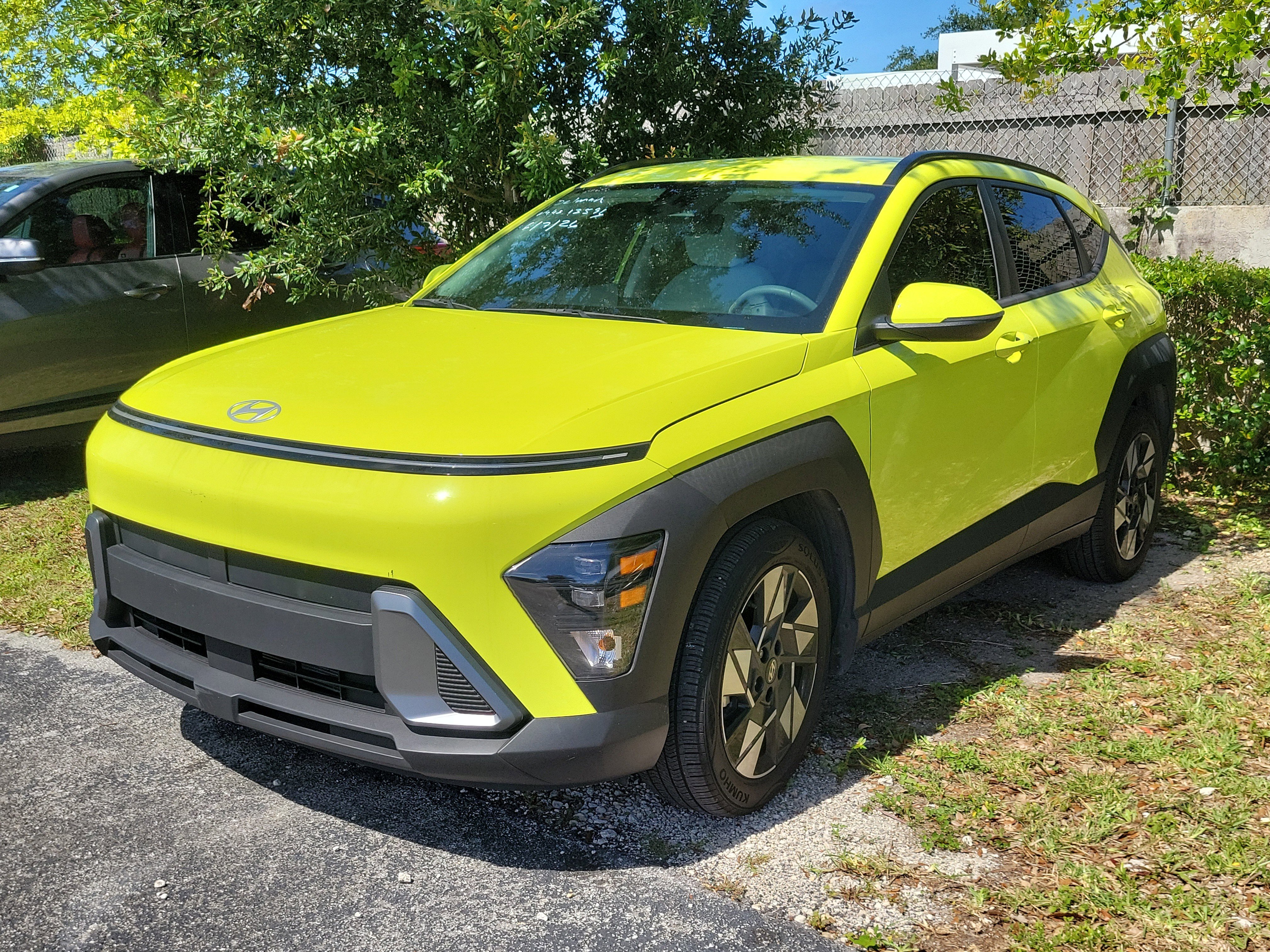 Used 2024 Neoteric Yellow Hyundai SEL image 3