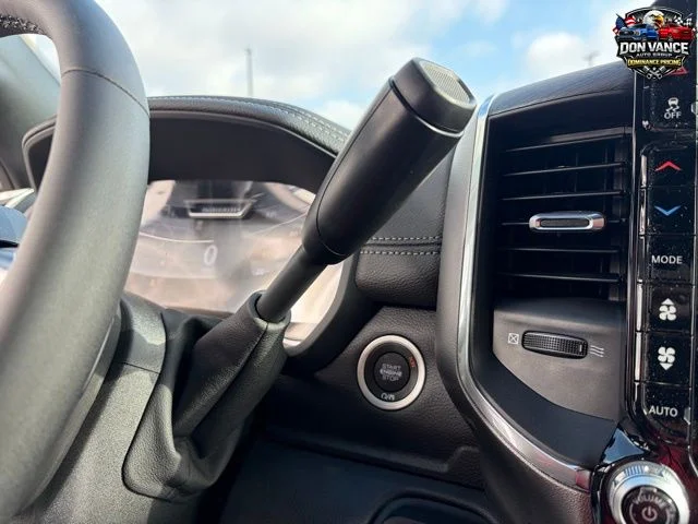 2026 RAM 3500 Laramie - Photo 21