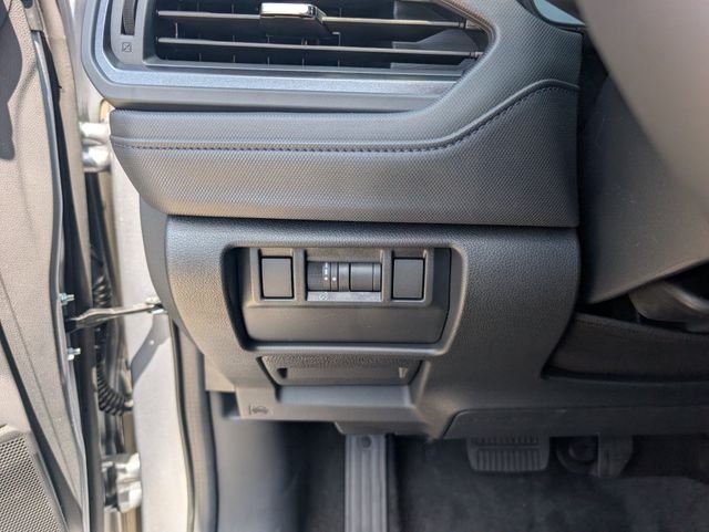 New 2026 ICE SILVER METALLIC Subaru Premium image 8