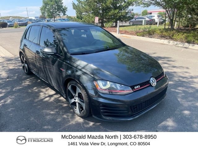 Used 2016 Gray Volkswagen SE image 1