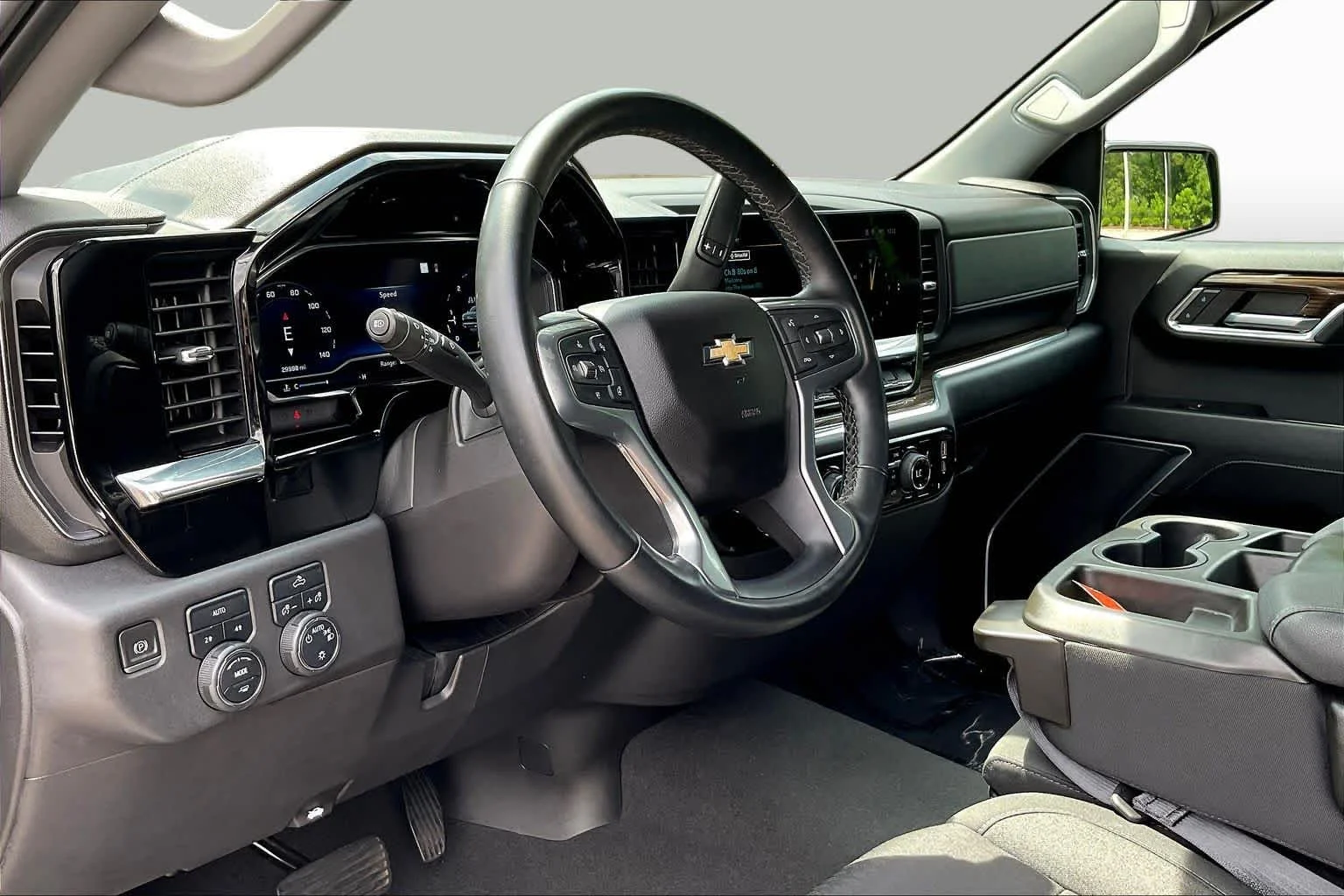 Used 2023 Dark Ash Metallic Chevrolet LT image 34