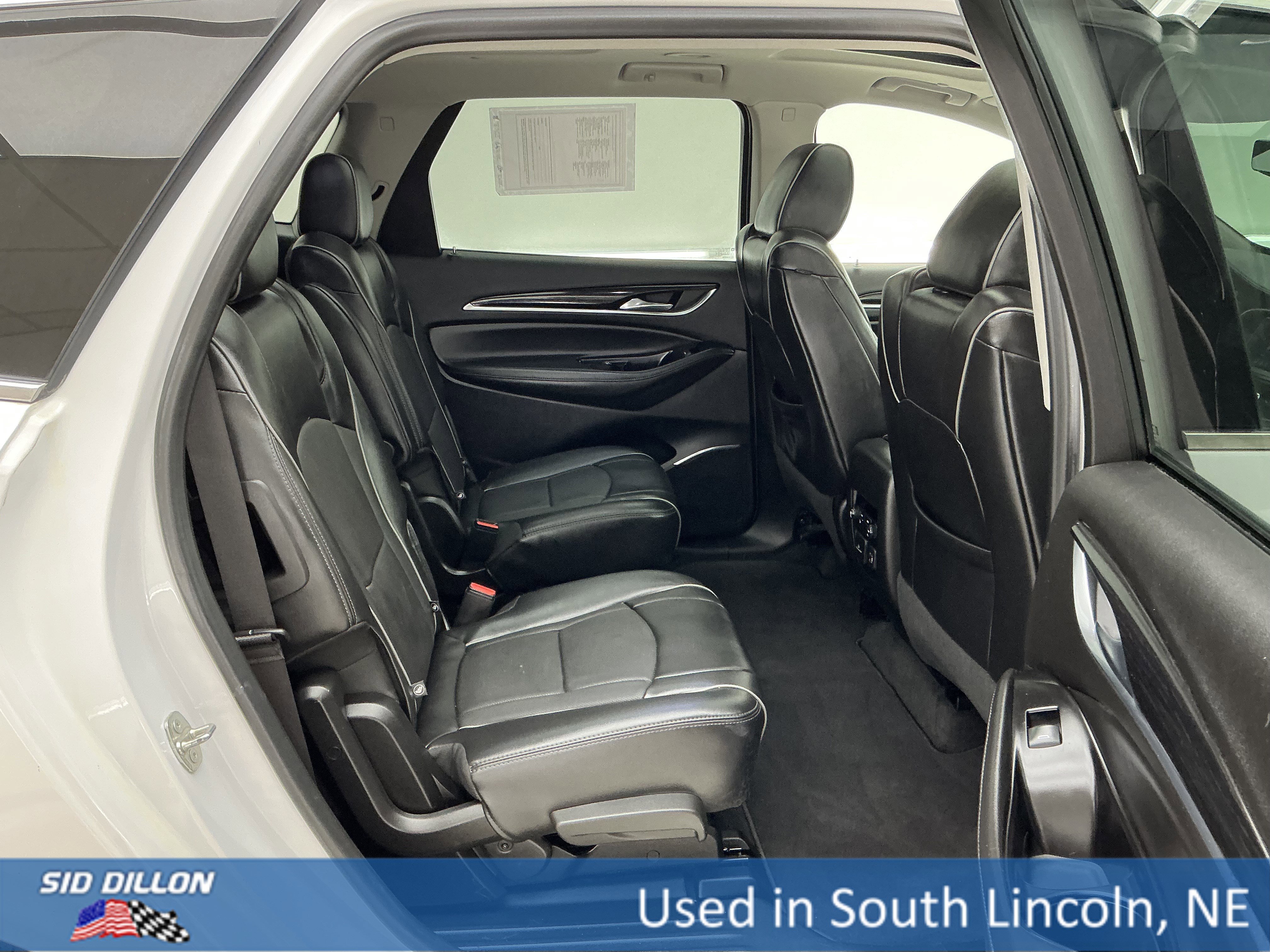 Used 2020 White Frost Tricoat Buick Avenir image 23