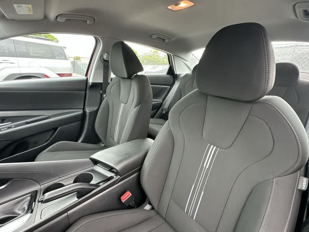 Used 2023 Scarlet Red Pearl Hyundai SEL image 14