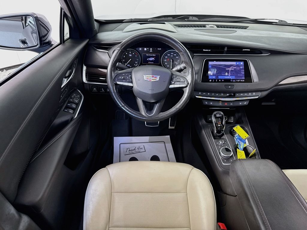 Used 2020  Cadillac Sport image 3