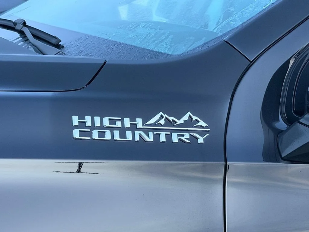 New 2026 Black Chevrolet High Country image 5