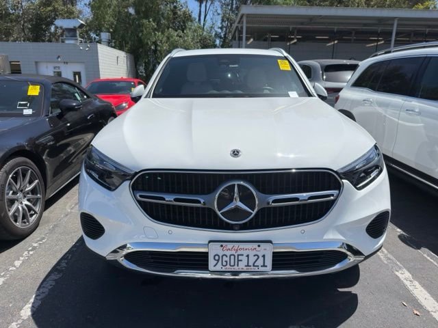Certified Used 2023 White Mercedes-Benz GLC 300 image 3