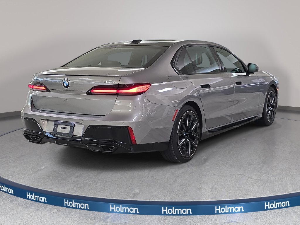 Certified Used 2024 Oxide Grey Met BMW 760i xDrive image 7