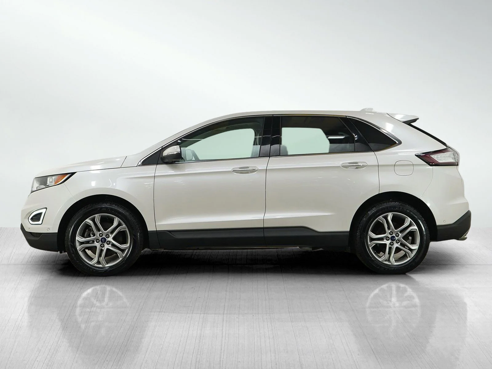 Used 2015 Ford Edge Titanium with VIN 2FMPK4K84FBB00091 for sale in Bloomington, Minnesota
