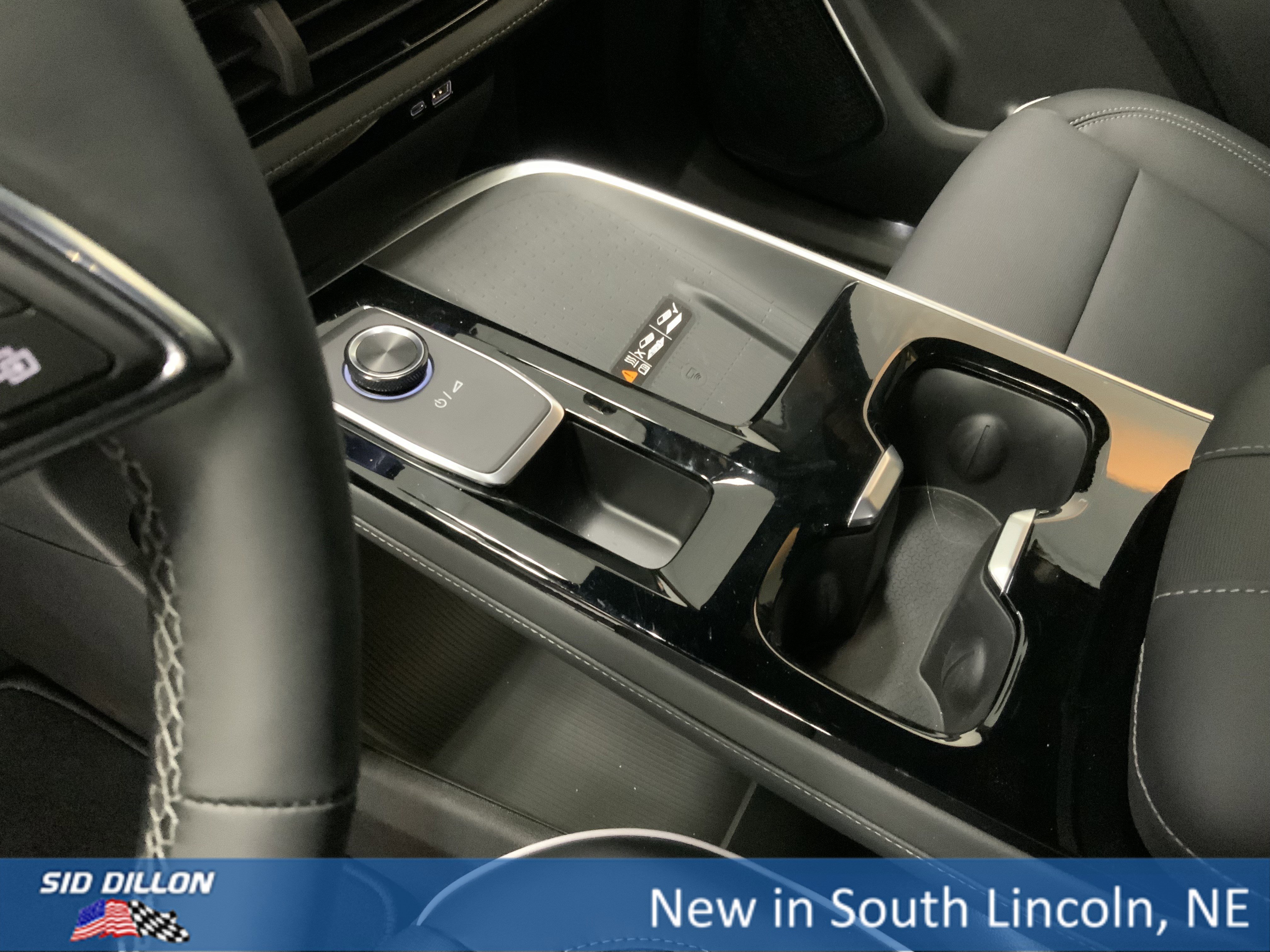 2026 Buick Enclave Preferred - Photo 8