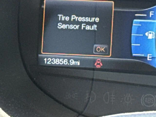 Used 2016 Blue Ford Titanium image 22