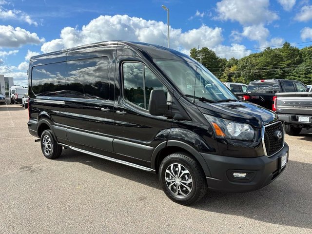 2024 Ford Transit-250 