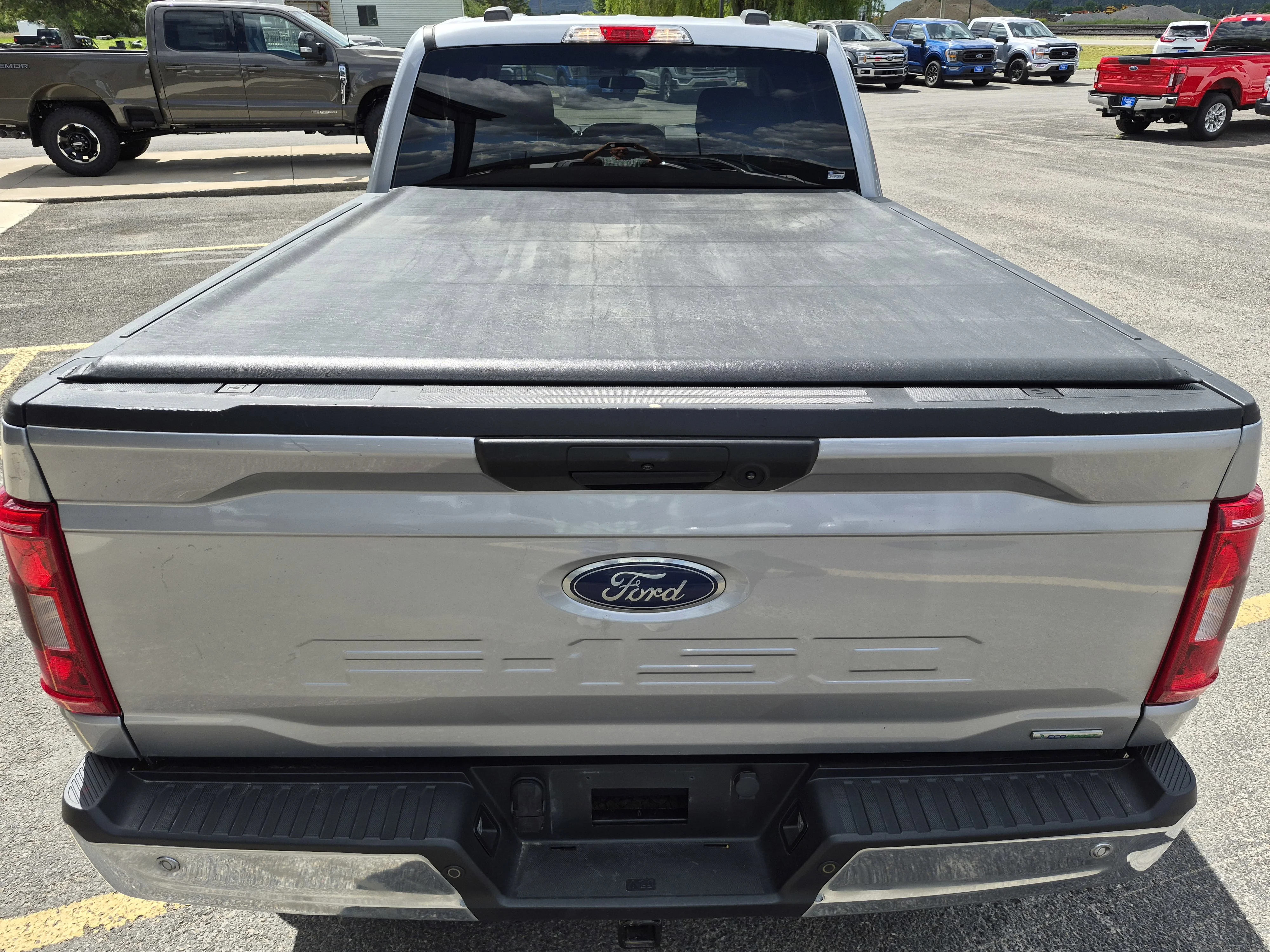 Used 2022 Silver Ford XLT image 16
