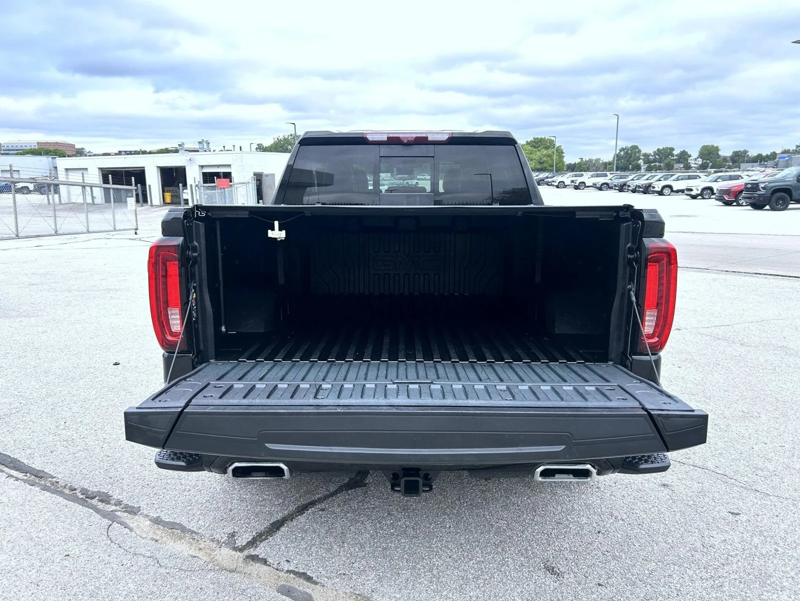 Used 2024 Black GMC Denali Ultimate image 21