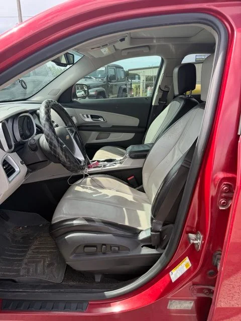 Used 2014 Red Chevrolet LT image 3