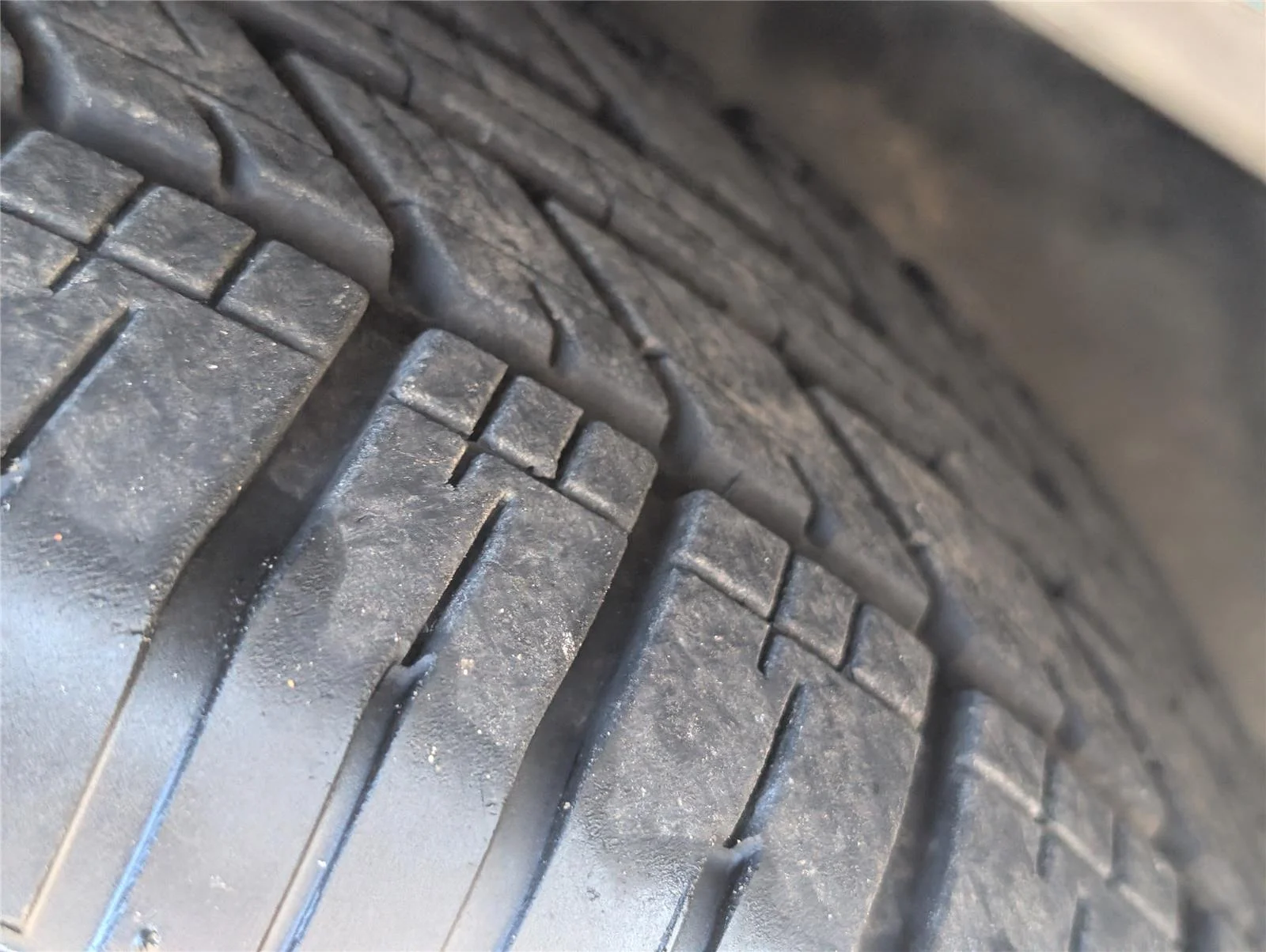 Used 2024 Agate Black Ford SEL image 10