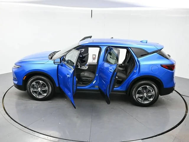 Used 2024 Riptide Blue Metallic Chevrolet 2LT image 39