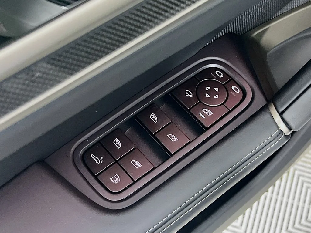 New 2026  Porsche Turbo image 20