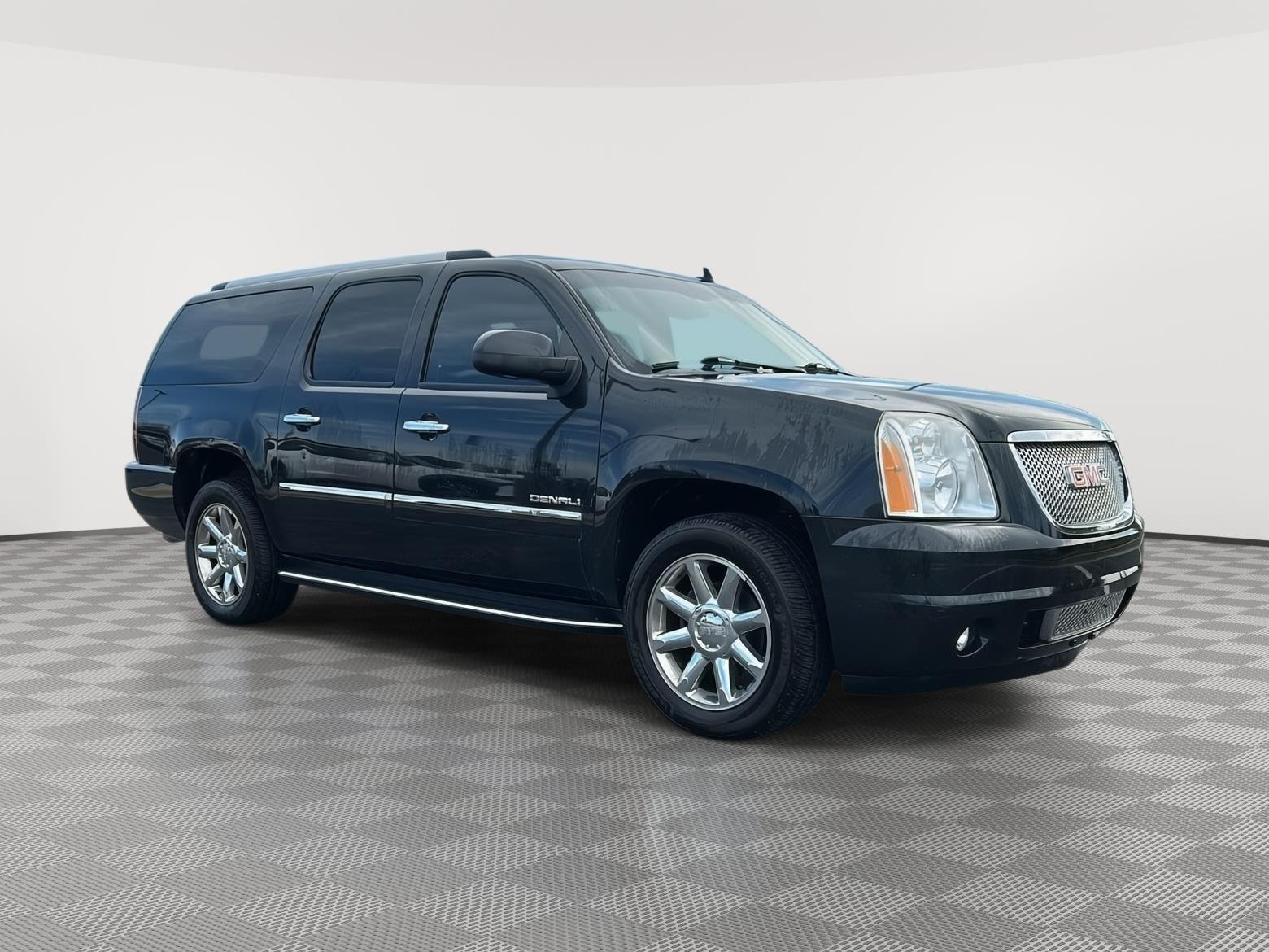 2012 GMC Yukon Denali AWD's photo