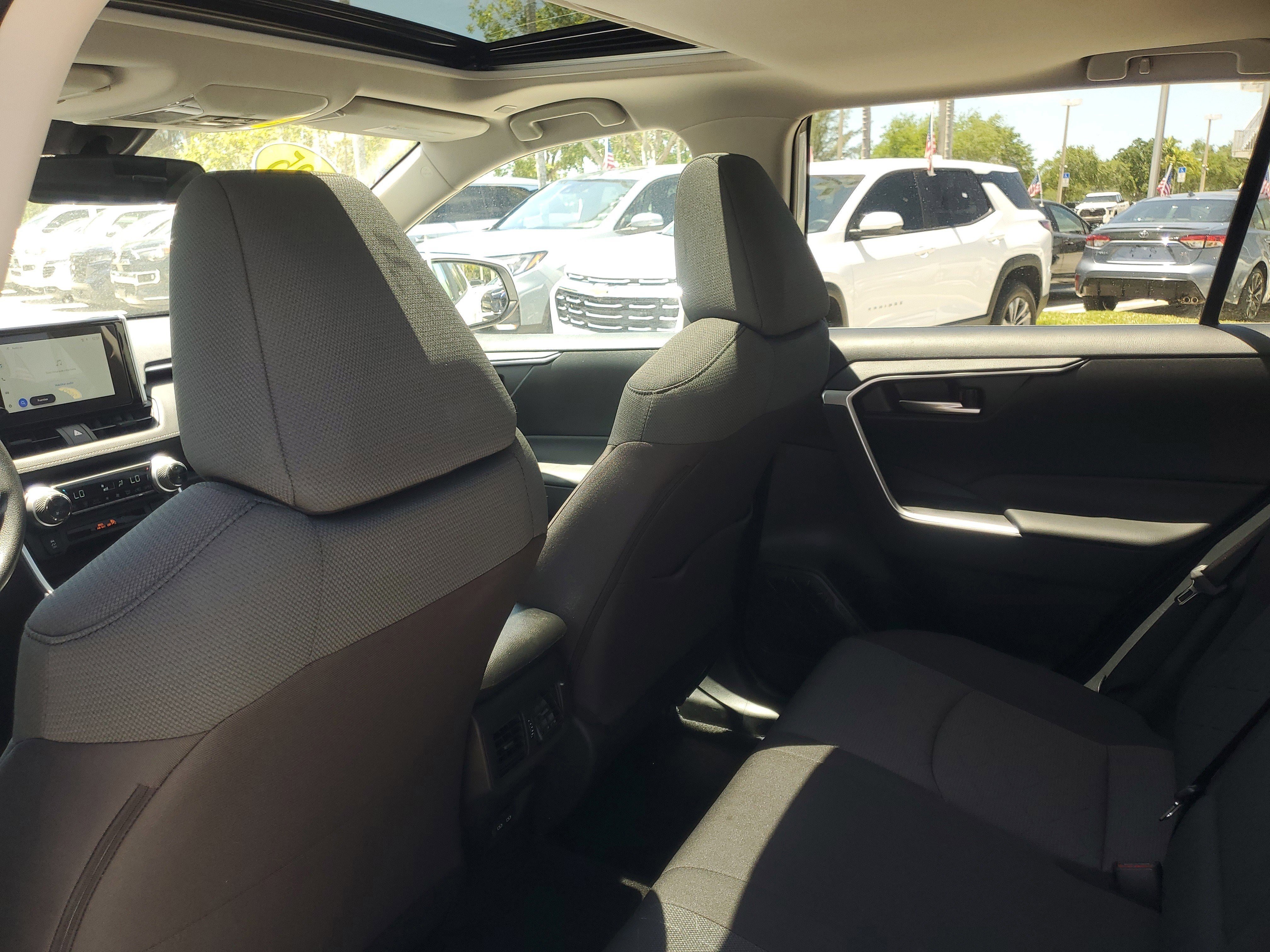 Used 2025 Ice Toyota XLE image 13
