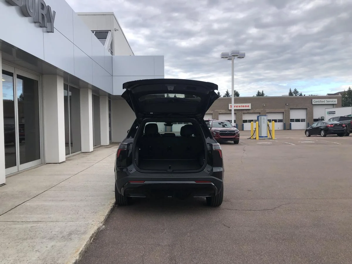 New 2026 Black Chevrolet Awd 4dr Rs image 7