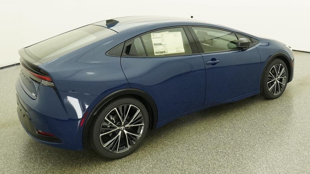 New 2027 Reservoir Blue Toyota XLE image 18