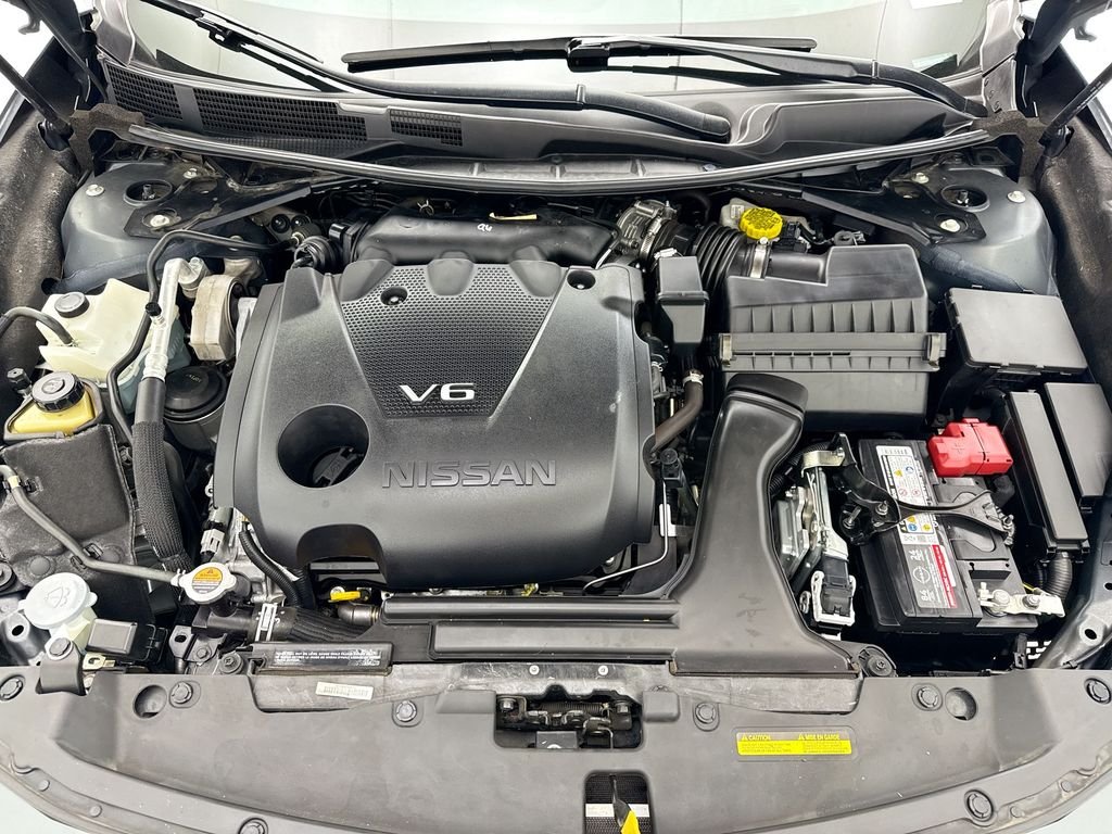 Used 2023 Gun Metallic Nissan SV image 28