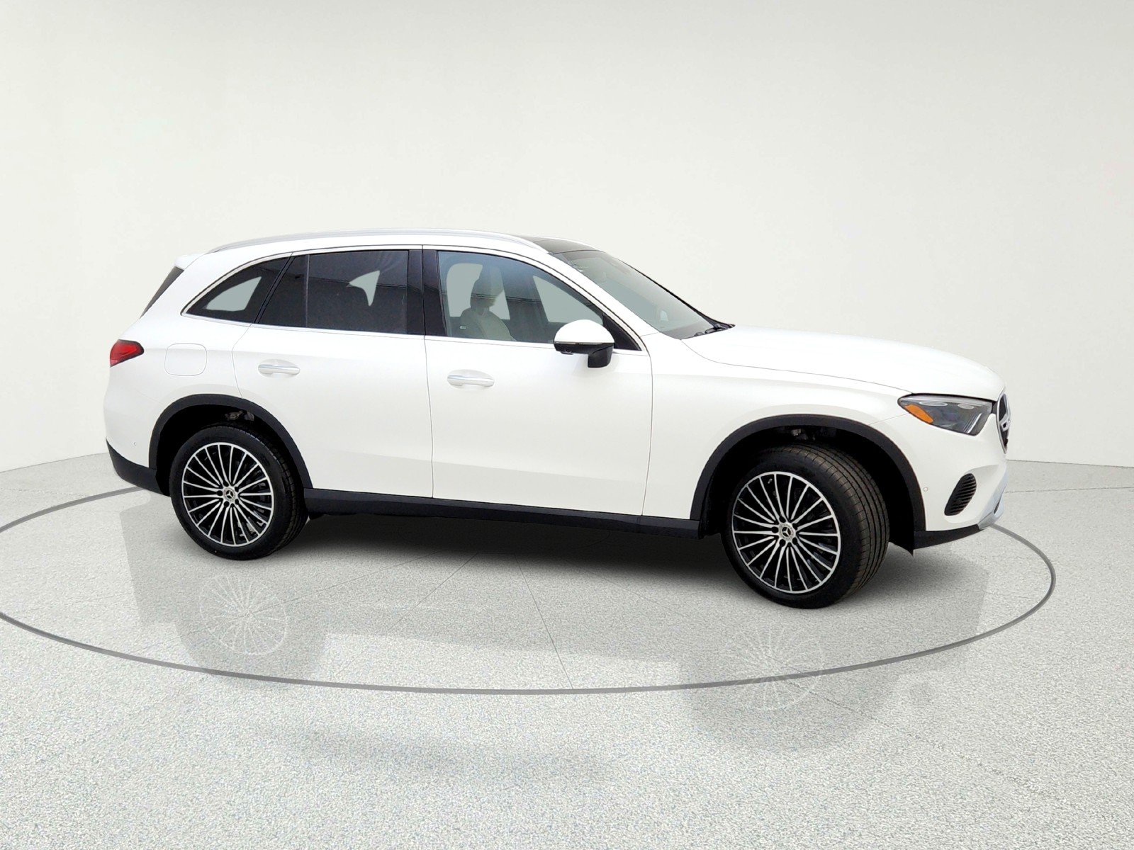 New 2026 Polar White Mercedes-Benz GLC 300 SUV image 6