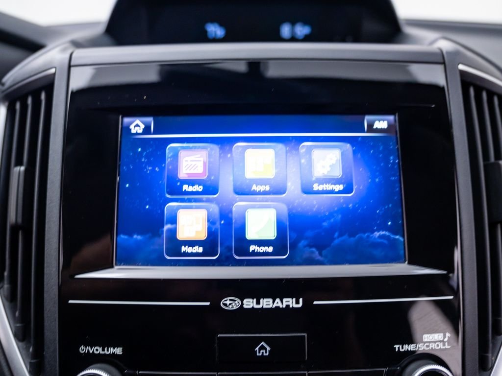 Used 2018 Ice Silver Metallic Subaru 2.0i Premium image 25