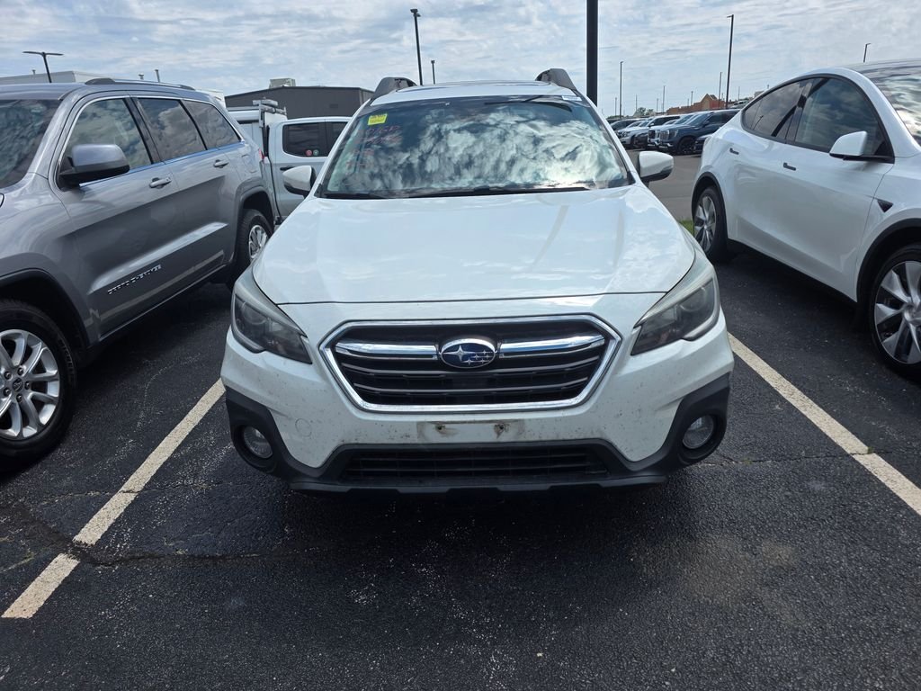 2019 Subaru Outback 2.5i Premium's photo